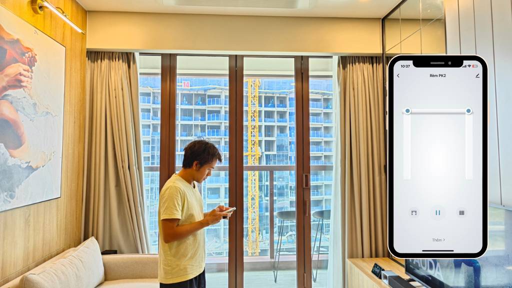 rèm tự động tuya
